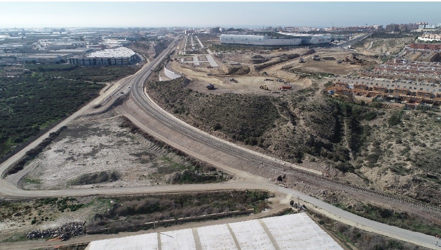 Enlace con vía existente. Plataforma vía doble. Reposición margen izda. sentido Almería de la vía de ancho ibérico de la línea Linares. 06/2021. Foto Adif Alta Velocidad